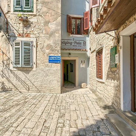 Hostel Pula Exterior photo